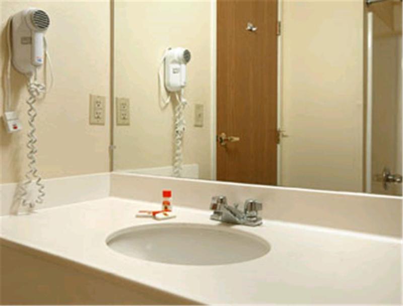 ซูเปอร์ 8 บาย วินด์แฮม แจ็คสัน Motel ภายนอก รูปภาพ