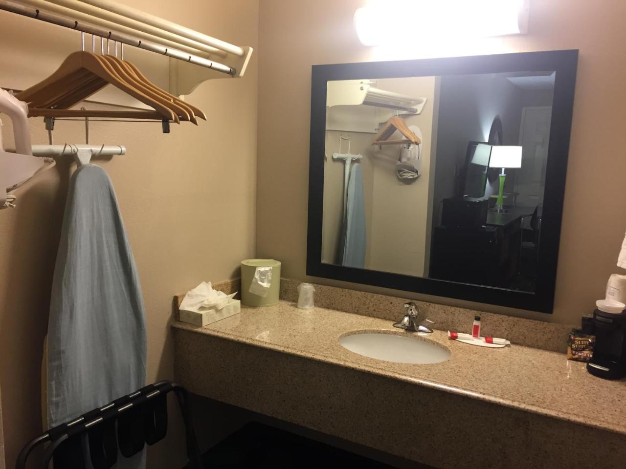 ซูเปอร์ 8 บาย วินด์แฮม แจ็คสัน Motel ภายนอก รูปภาพ