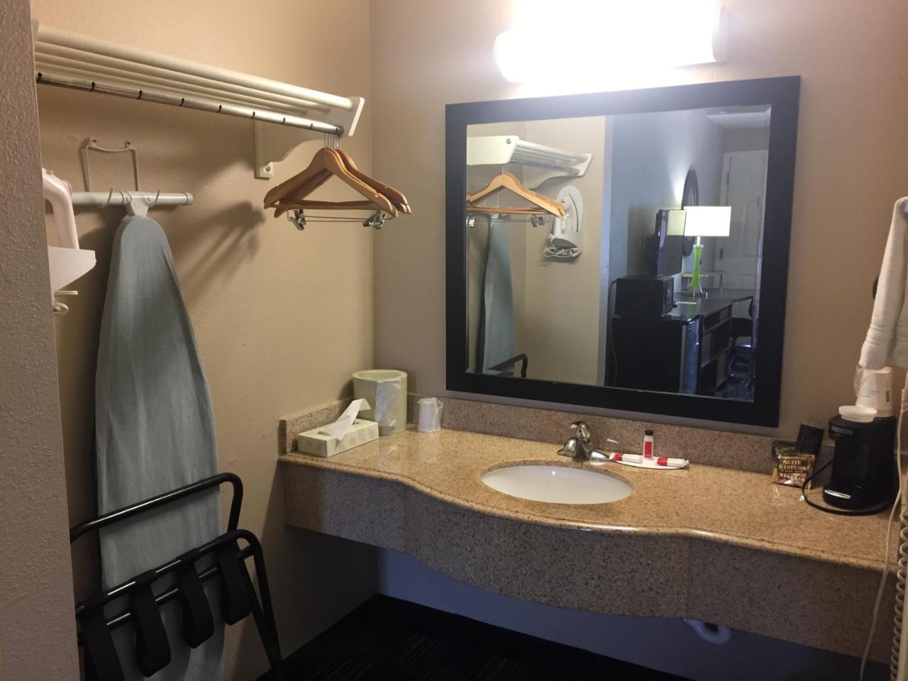 ซูเปอร์ 8 บาย วินด์แฮม แจ็คสัน Motel ภายนอก รูปภาพ